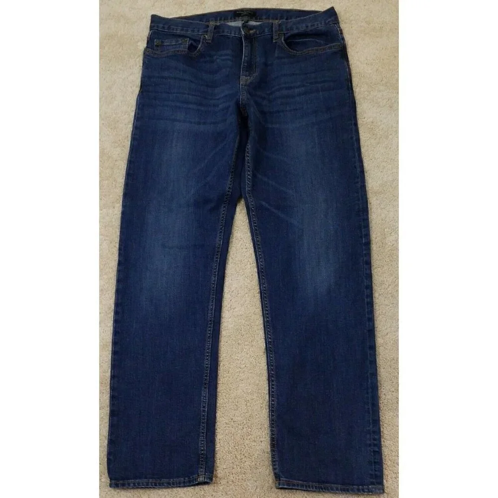 BANANA REPUBLIC ~Men's Size 36×34~Blue Denim Straight Fit Jeans.